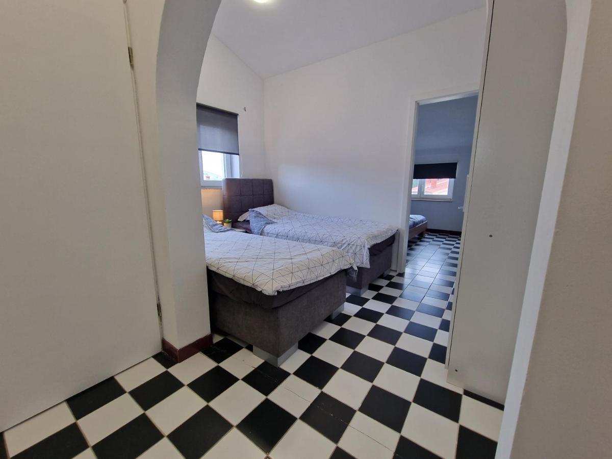 Apartmani Carla เมดูลิน ภายนอก รูปภาพ