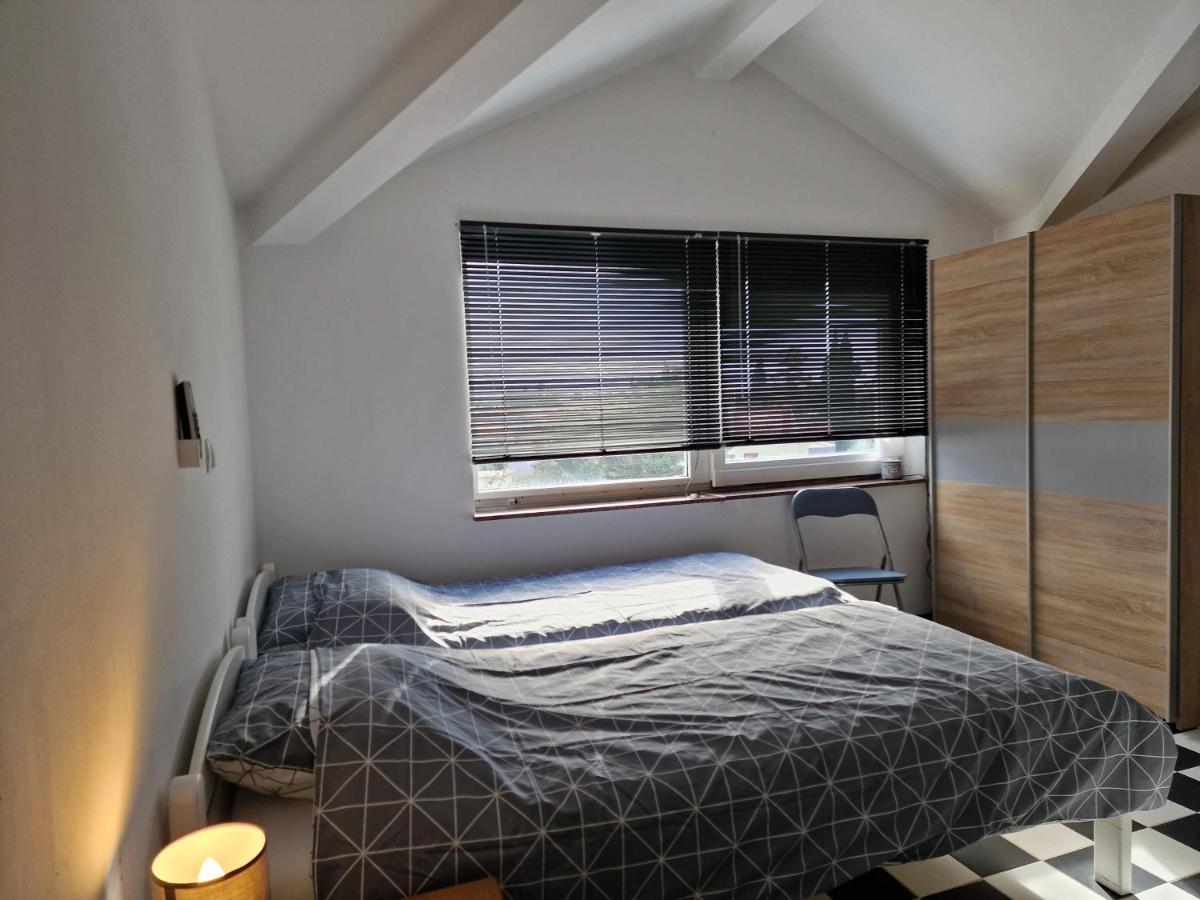 Apartmani Carla เมดูลิน ภายนอก รูปภาพ