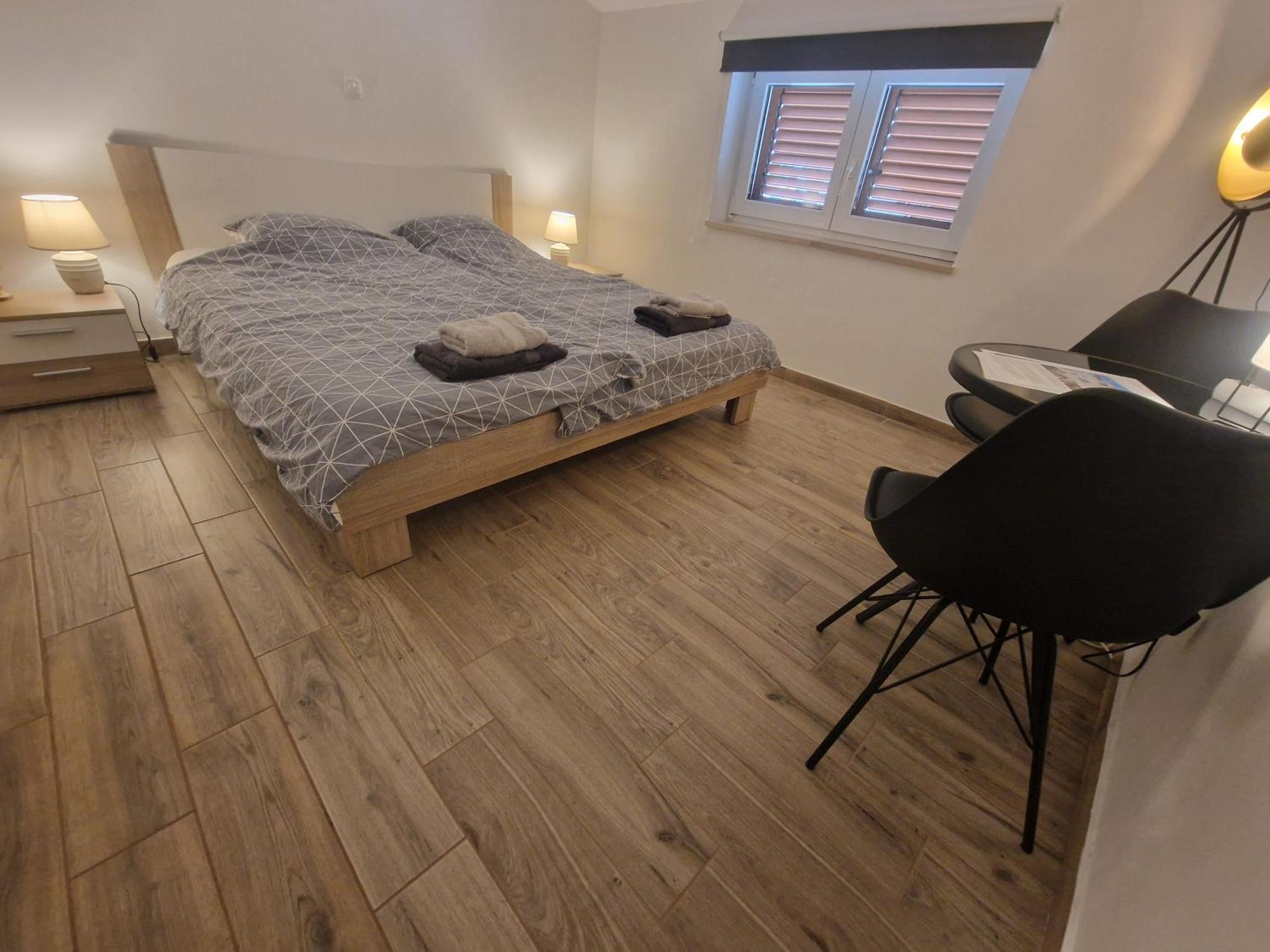 Apartmani Carla เมดูลิน ภายนอก รูปภาพ